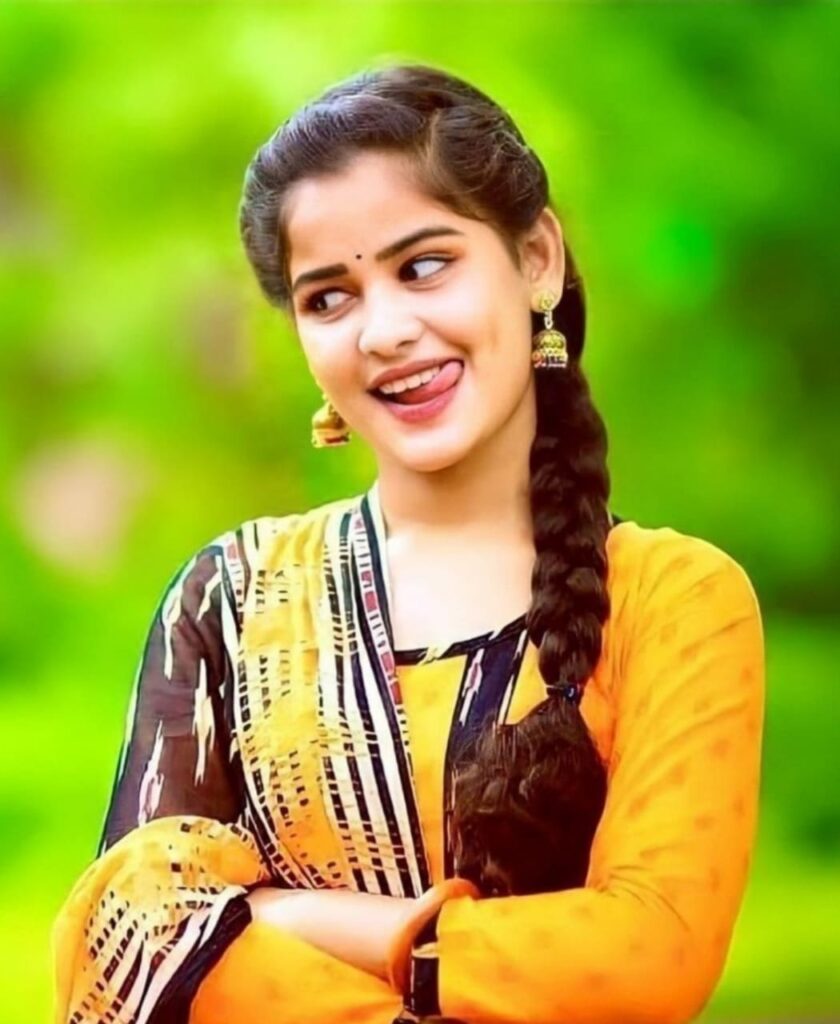 Telugu Traditional Girl Images